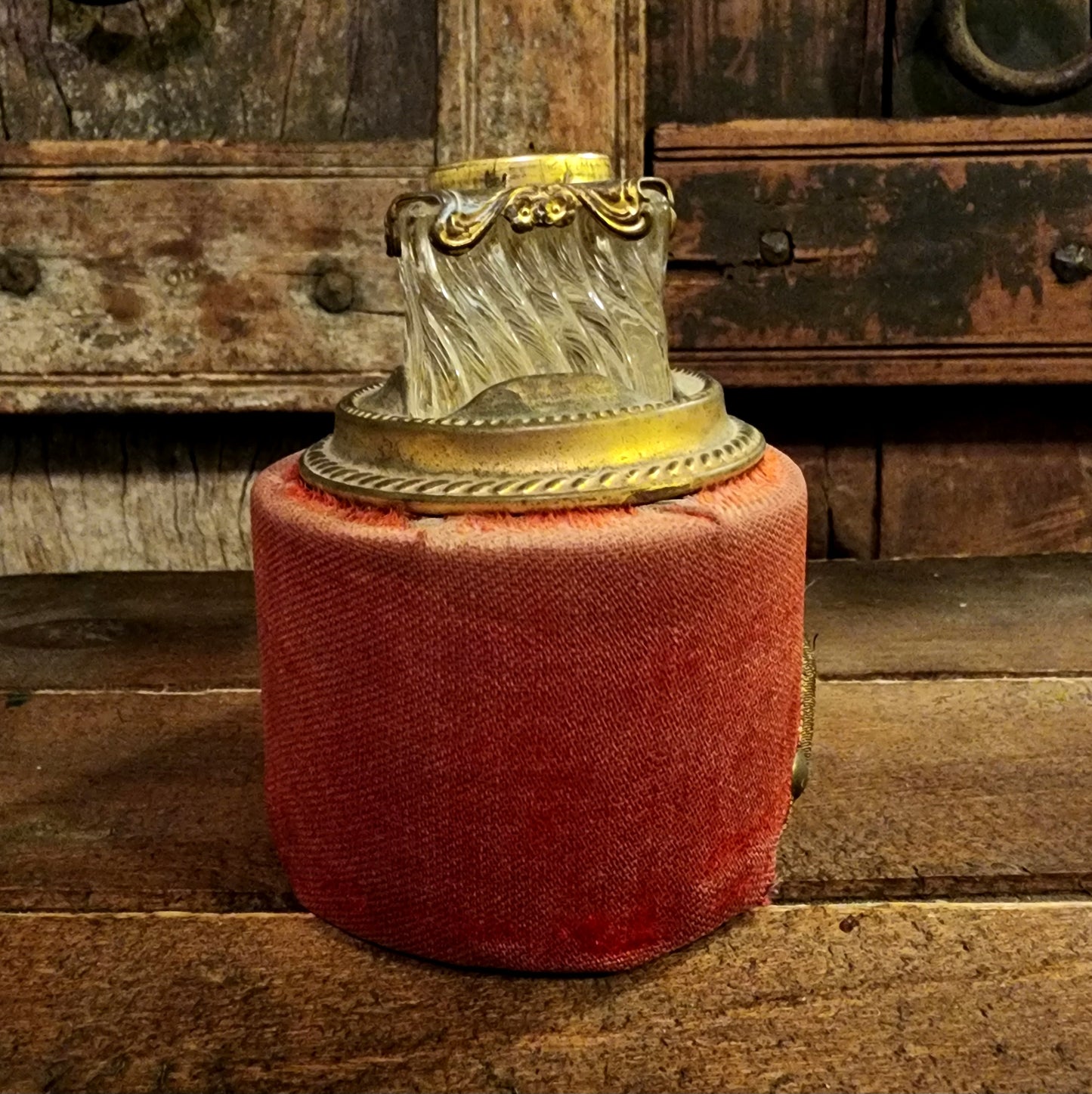 Antique, UV Reactive, Victorian Bovine Hoof Inkwell