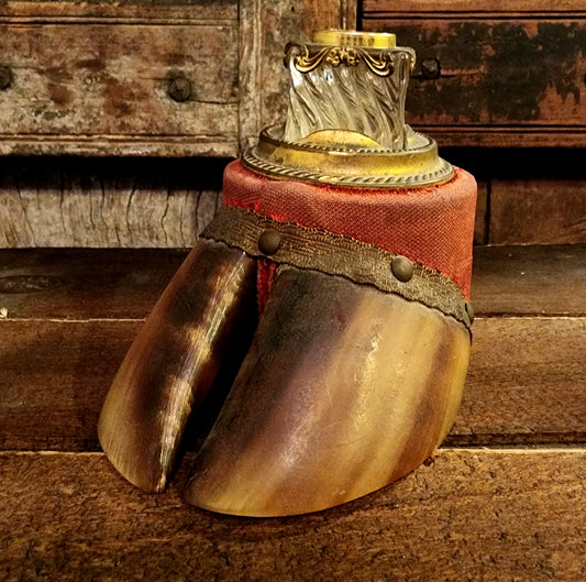 Antique, UV Reactive, Victorian Bovine Hoof Inkwell