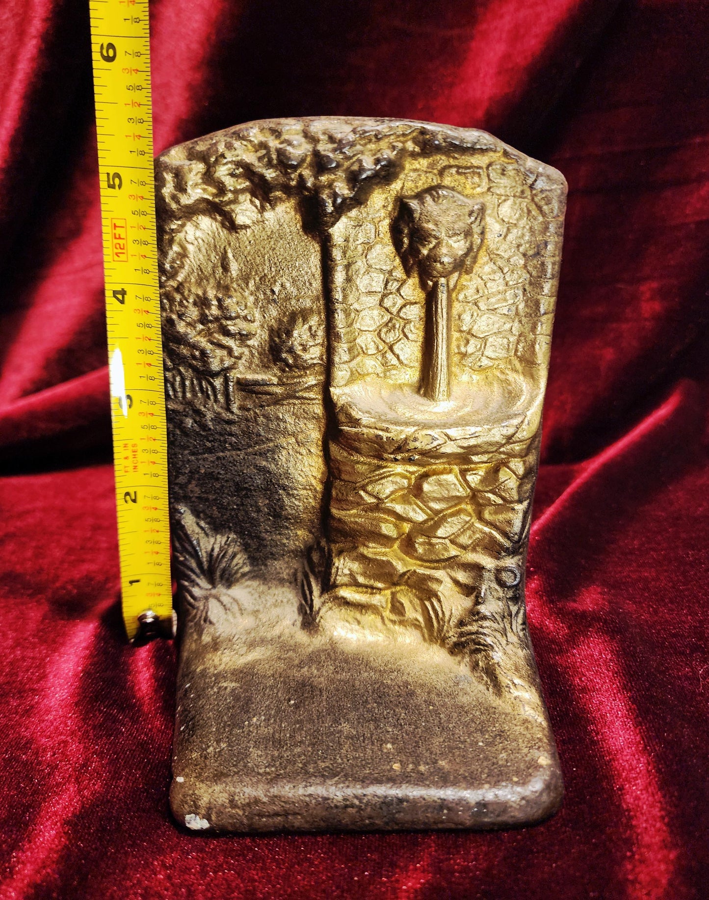 1920's Lion Head Fountain Book End