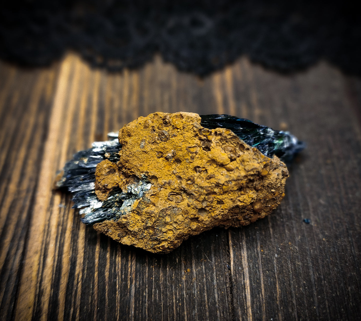 Vivianite, Corpse Crystal Mineral