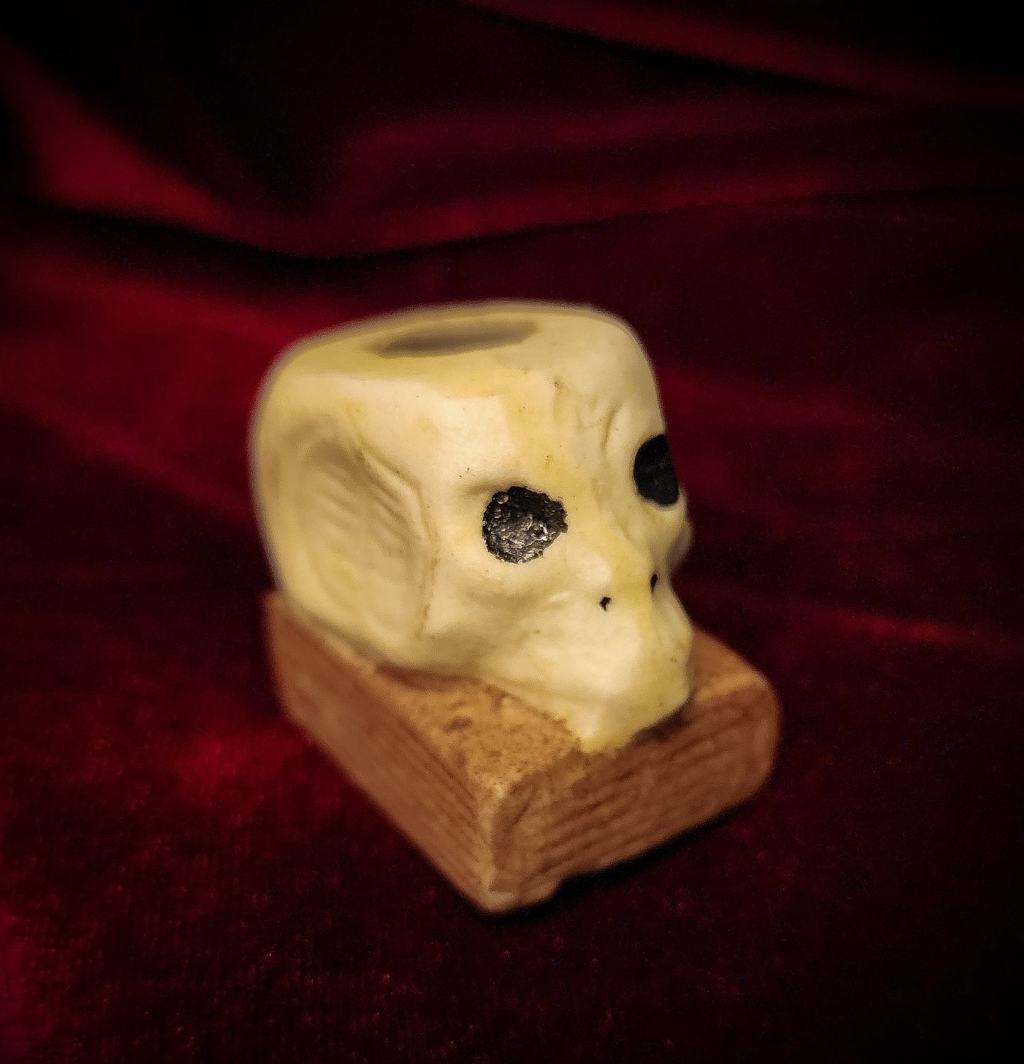 Vintage Memento Mori Matchstick/Toothpick Holder