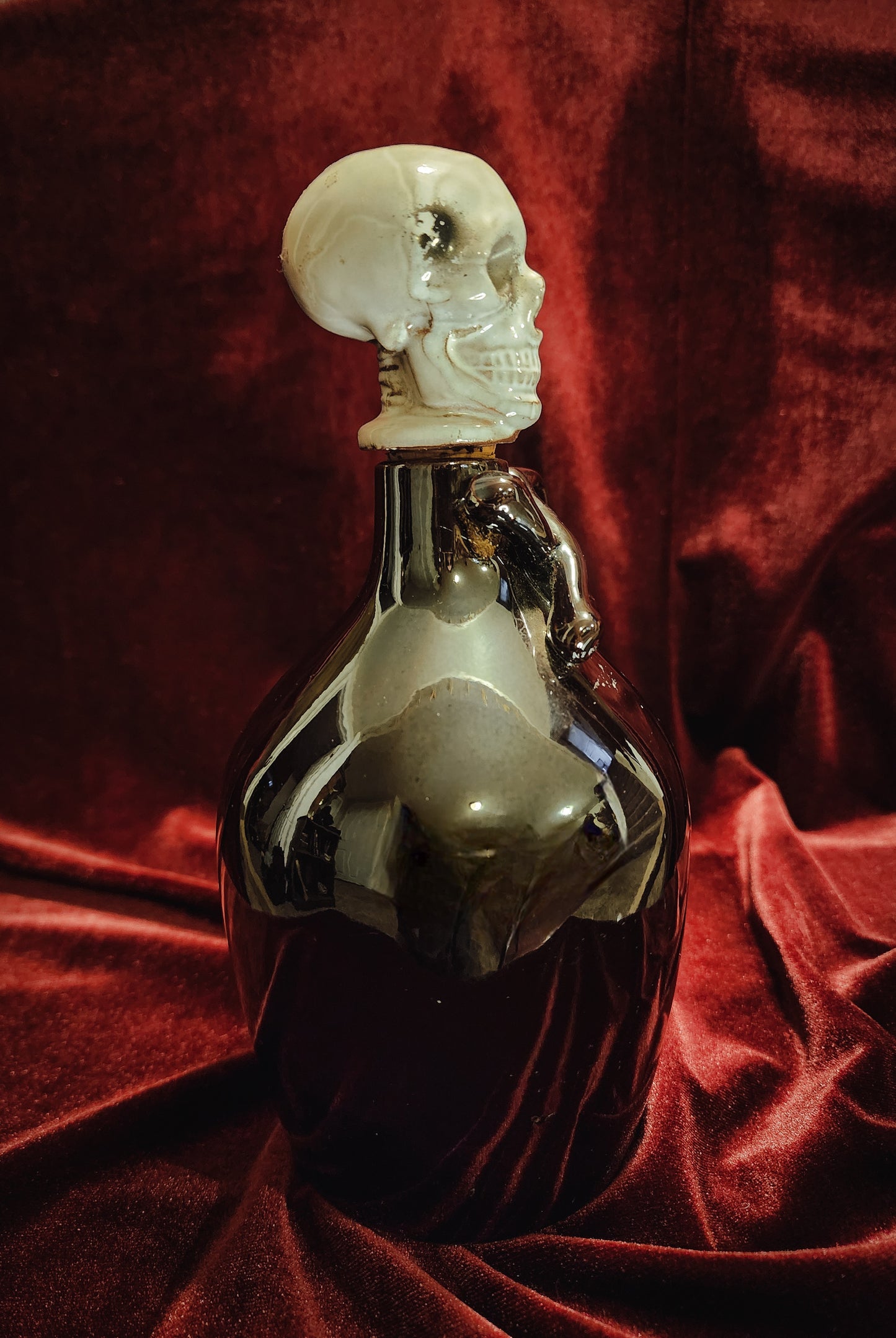 Vintage Skull & Crossbones Decanter Bottle
