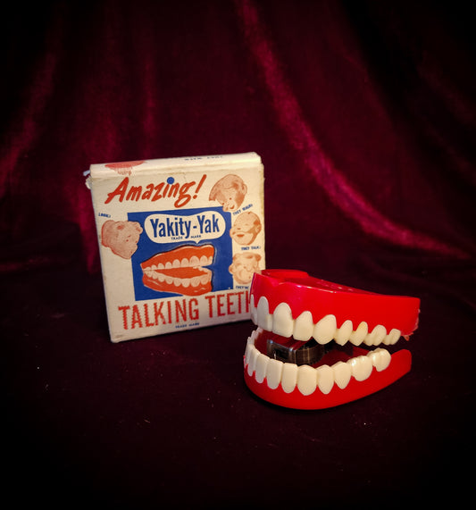 Vintage Yakity-Yak Talking Teeth