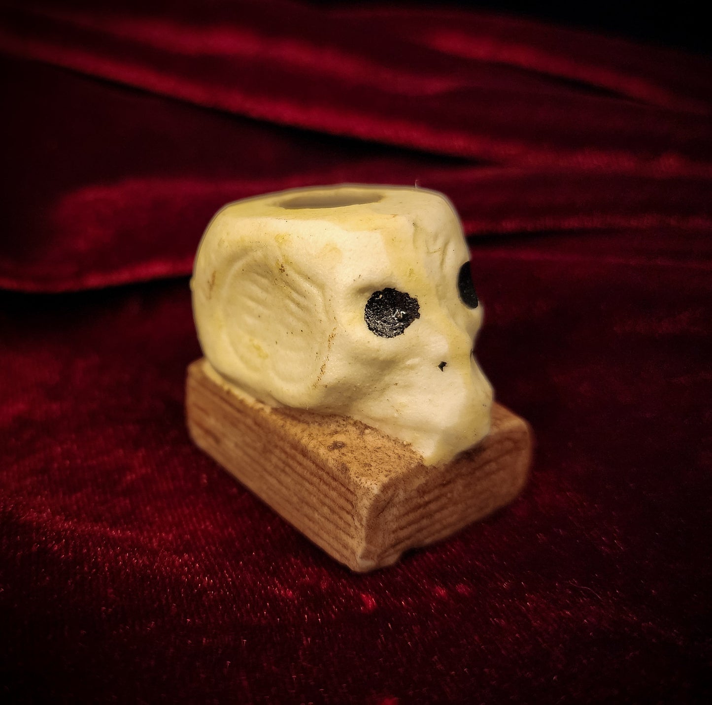 Vintage Memento Mori Matchstick/Toothpick Holder