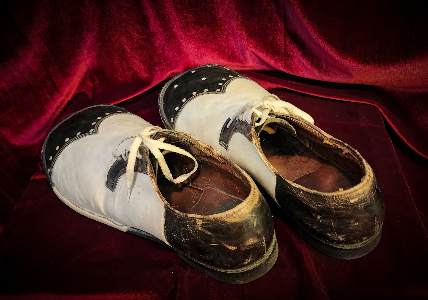 Vintage Jumbo Wingtip Clown Shoes