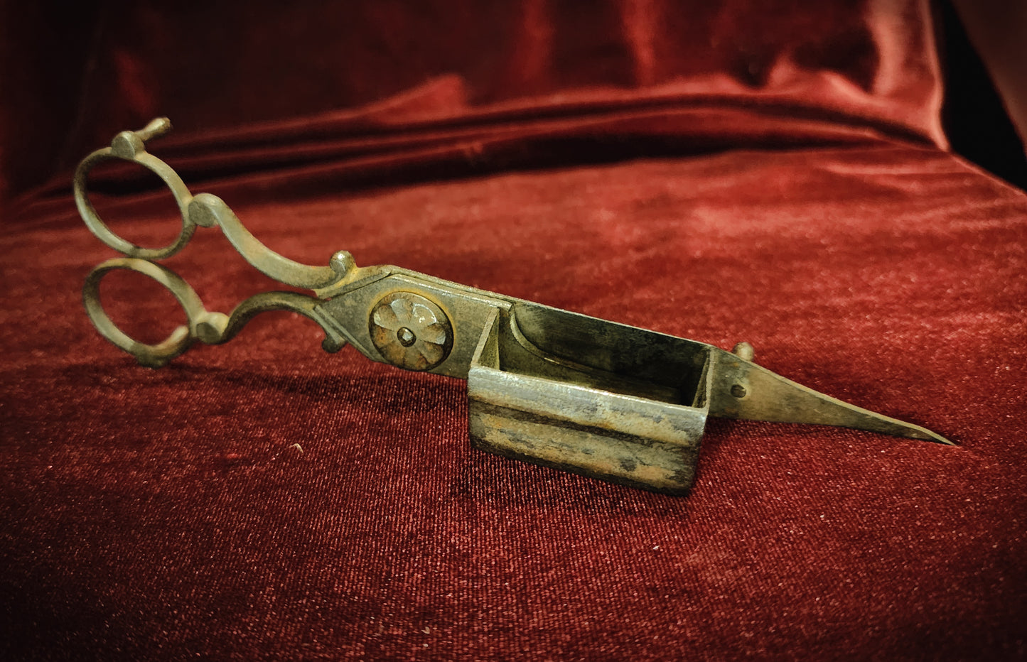 Antique Candle Wick Scissors