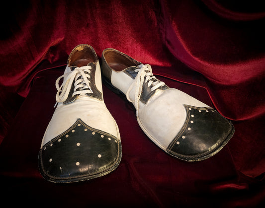 Vintage Jumbo Wingtip Clown Shoes