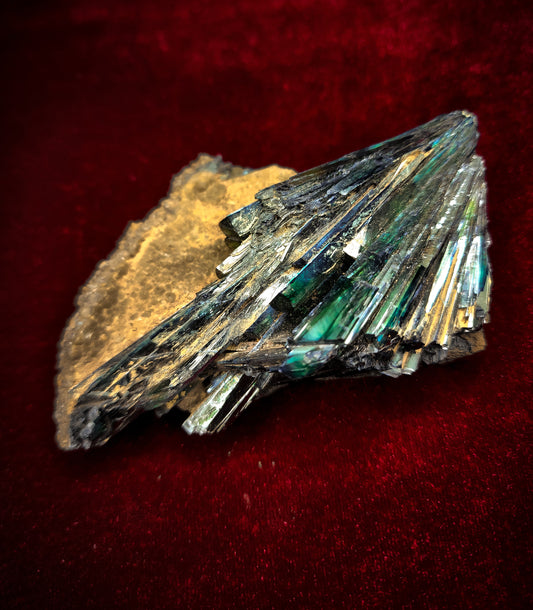 Vivianite, Corpse Crystal Mineral